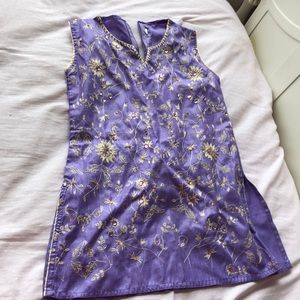 Light purple top with flowers